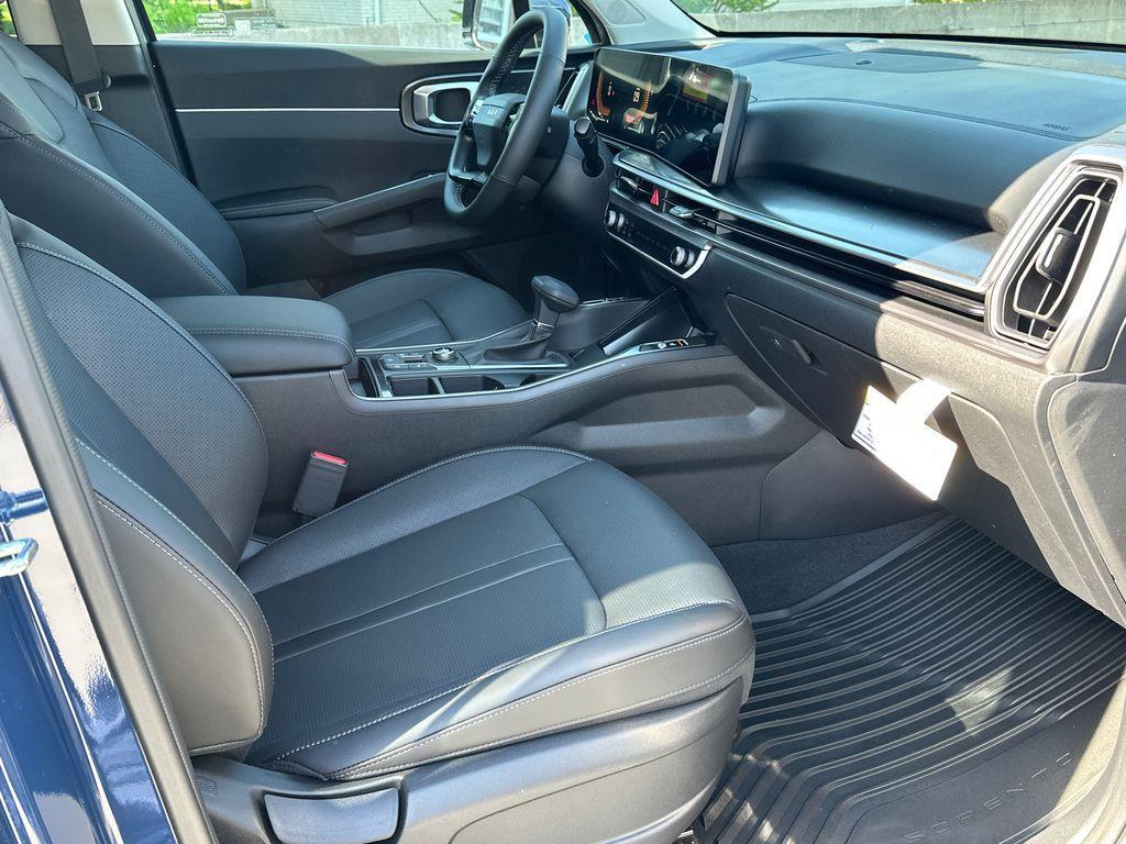 new 2026 Kia Sorento car, priced at $35,574