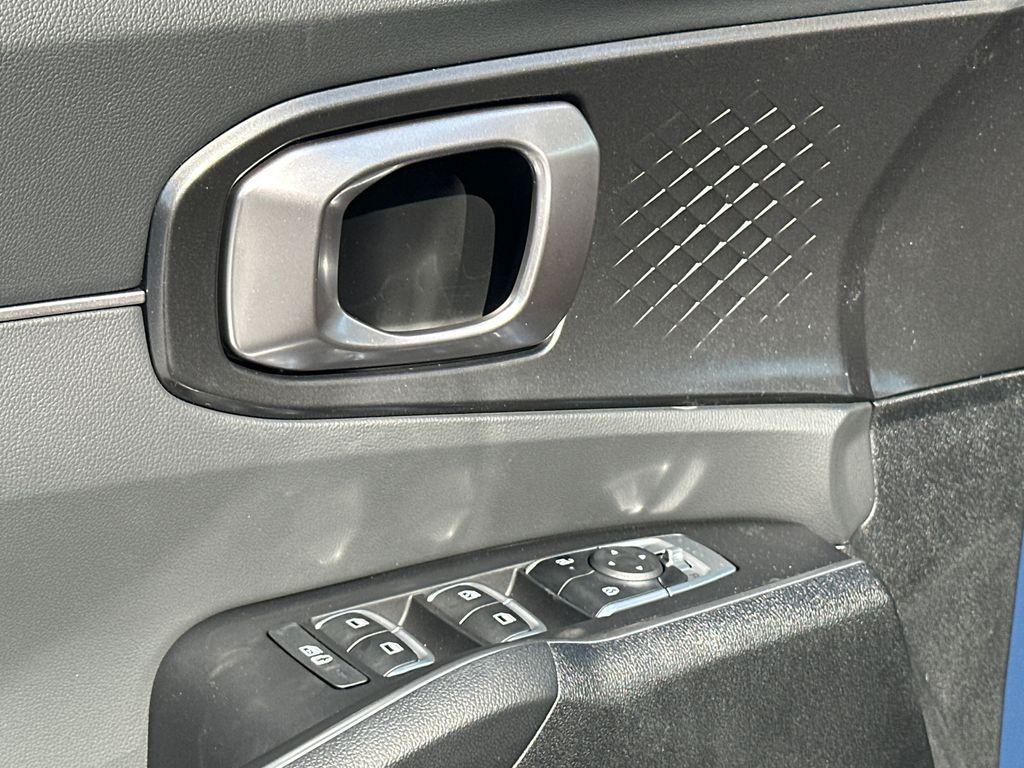 new 2026 Kia Sorento car, priced at $35,574