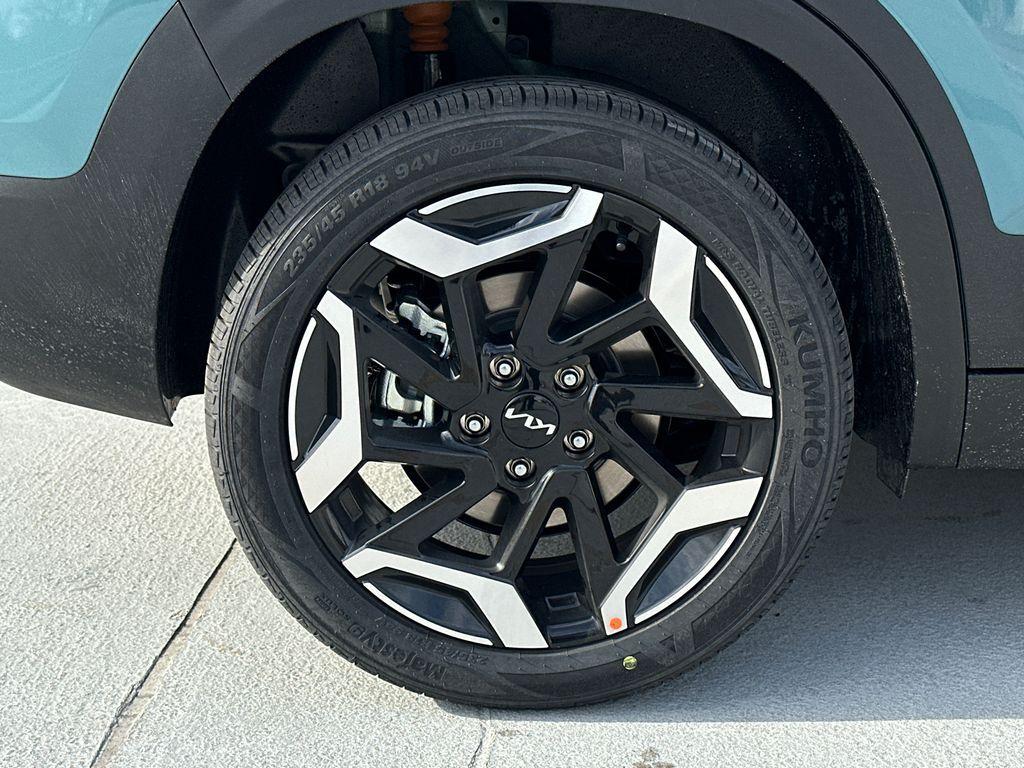 new 2026 Kia Seltos car, priced at $30,559