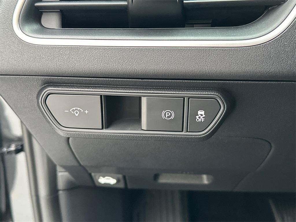 new 2025 Kia K4 car, priced at $22,408