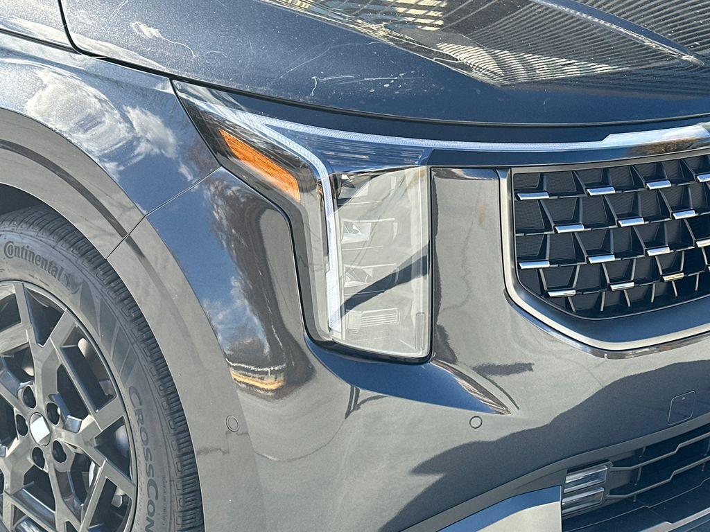 new 2026 Kia Carnival car, priced at $46,304