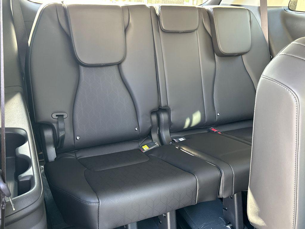 new 2026 Kia Carnival car, priced at $46,304