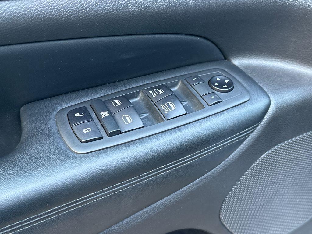 used 2020 Jeep Grand Cherokee car, priced at $19,800