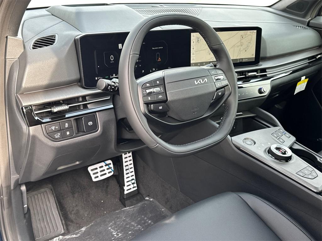 new 2026 Kia Sportage Plug-In Hybrid car, priced at $46,264