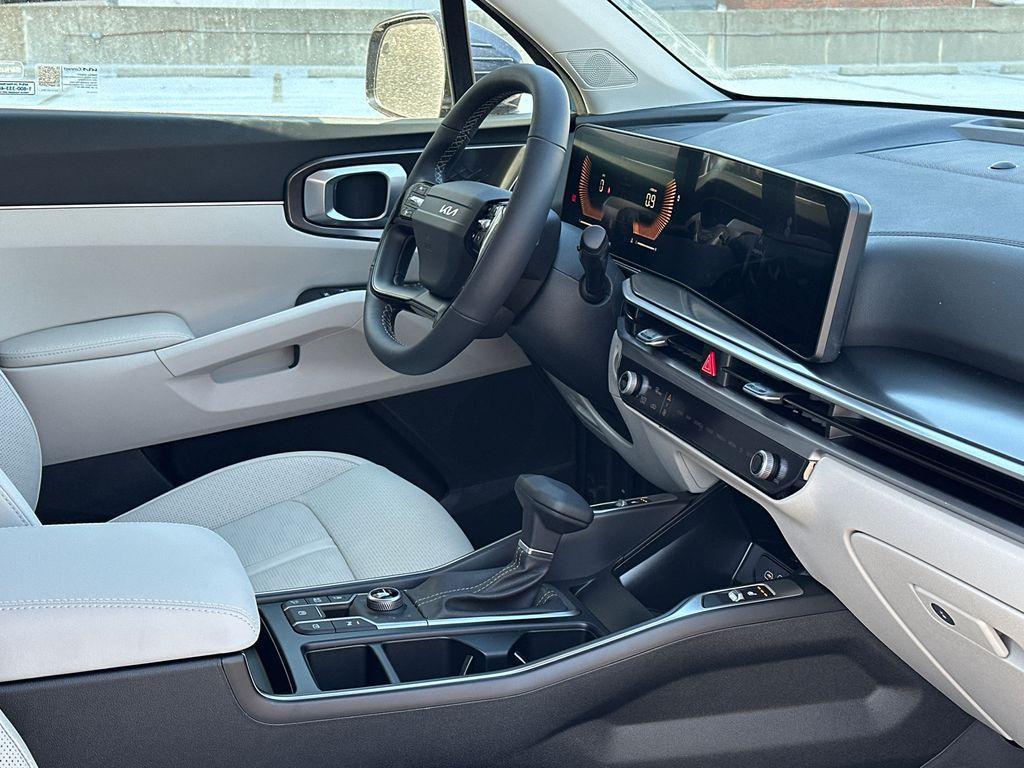 new 2026 Kia Sorento car, priced at $38,077