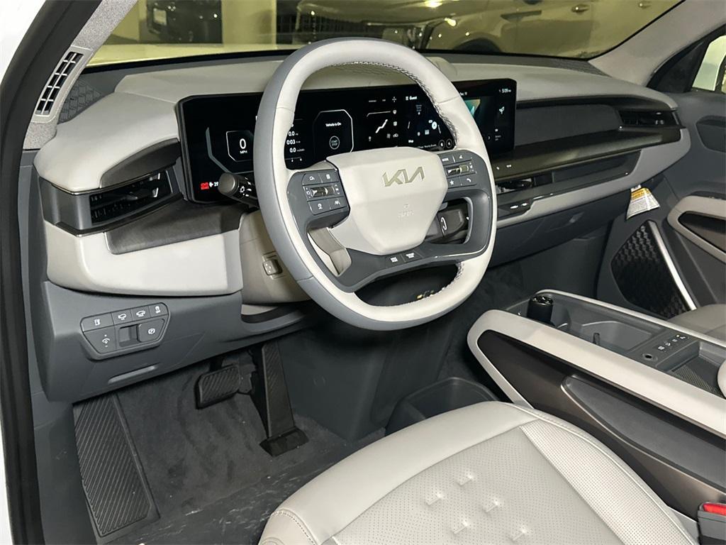 new 2026 Kia EV9 car, priced at $52,916