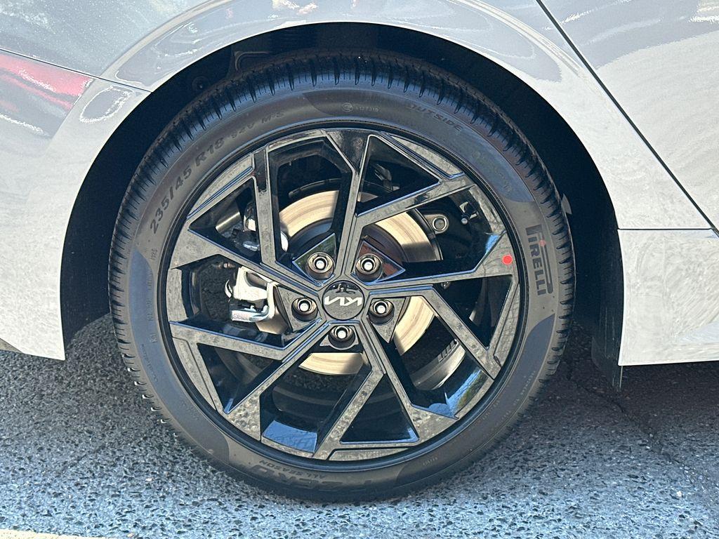 new 2026 Kia K5 car, priced at $33,931