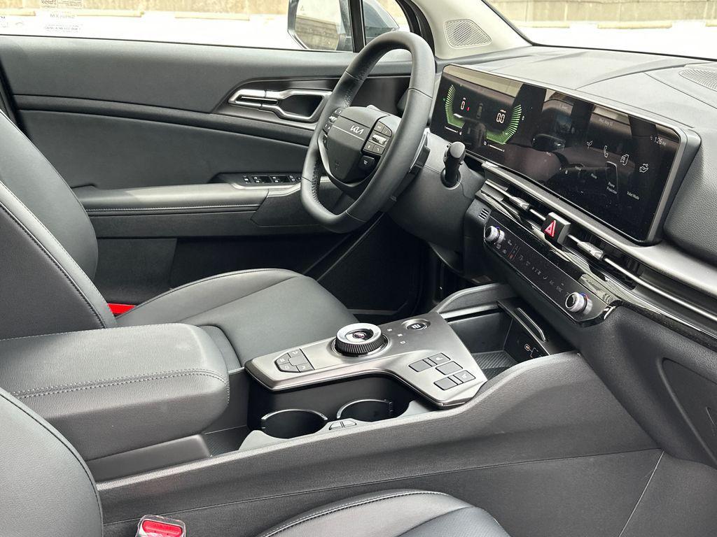 new 2026 Kia Sportage Hybrid car, priced at $34,324