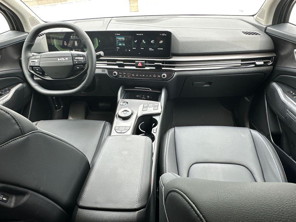 new 2026 Kia Sportage Hybrid car, priced at $34,324