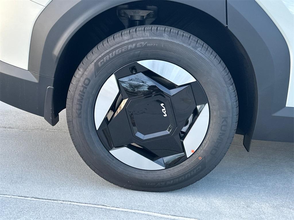 new 2026 Kia EV9 car, priced at $48,735