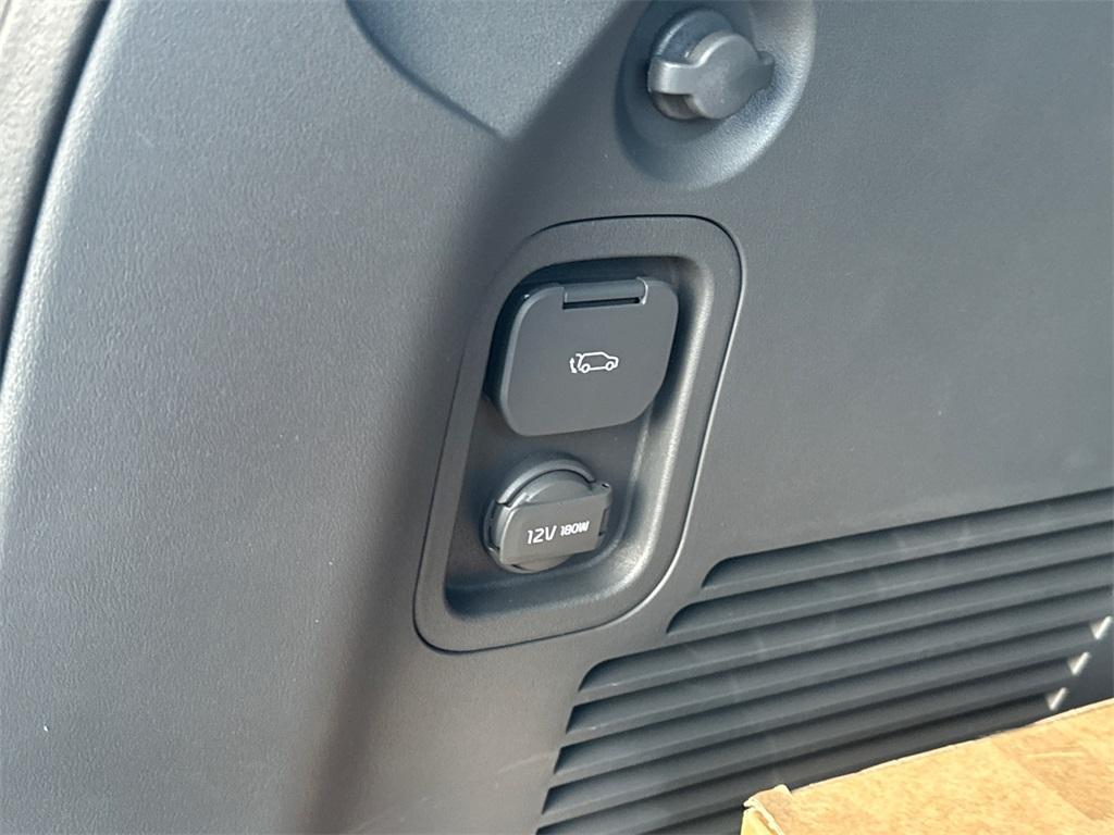 new 2026 Kia EV9 car, priced at $48,735