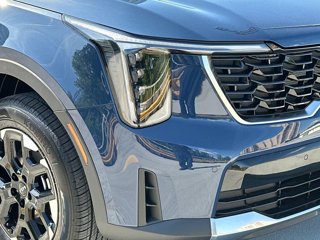 new 2026 Kia Sorento car, priced at $36,374