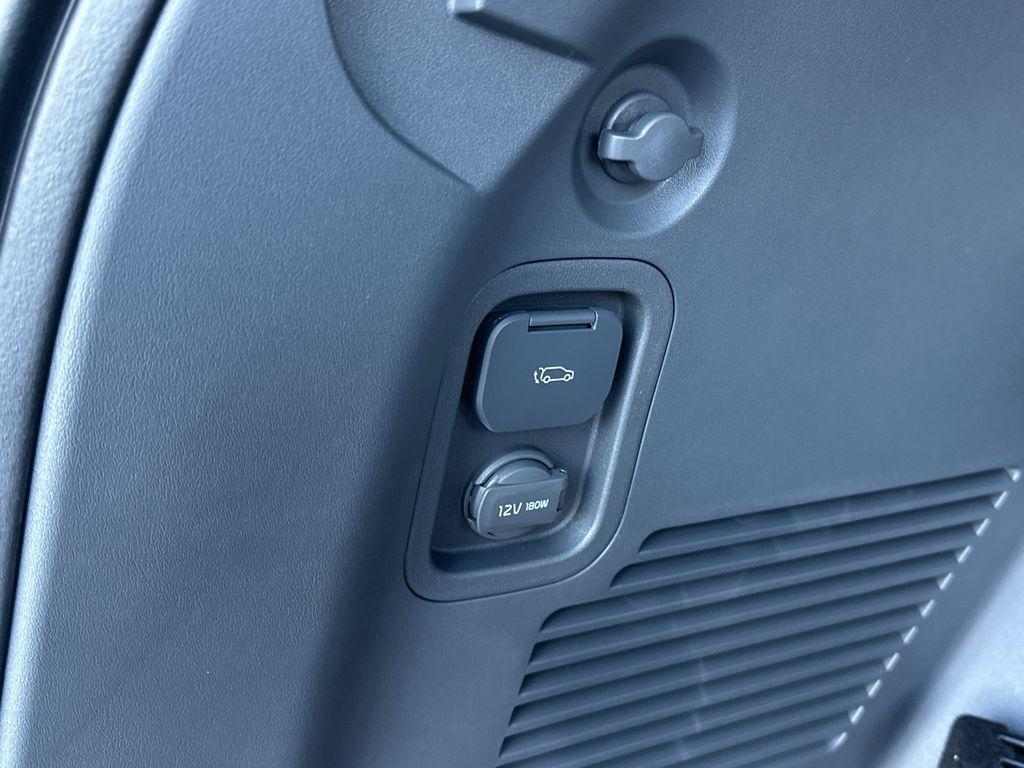 new 2026 Kia EV9 car, priced at $53,127