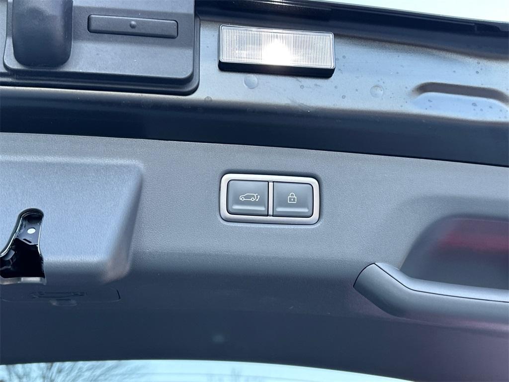 new 2026 Kia EV9 car, priced at $52,627