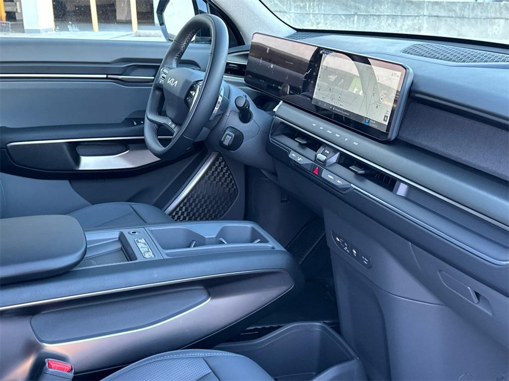 new 2026 Kia EV9 car, priced at $52,627