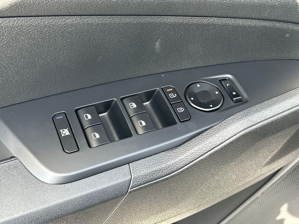 new 2026 Kia Sportage car, priced at $29,969