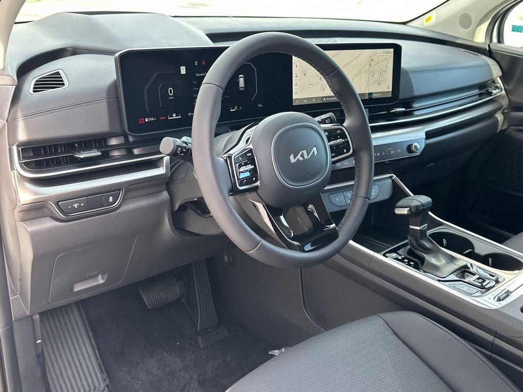 new 2026 Kia Carnival car, priced at $50,563