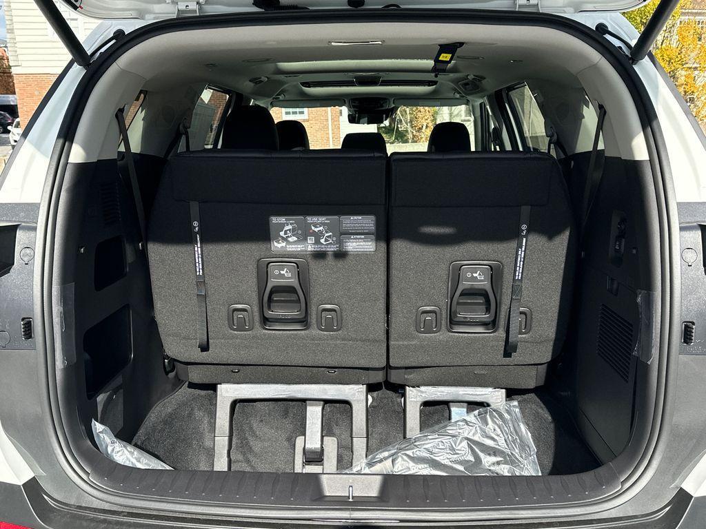 new 2026 Kia Carnival car, priced at $50,563