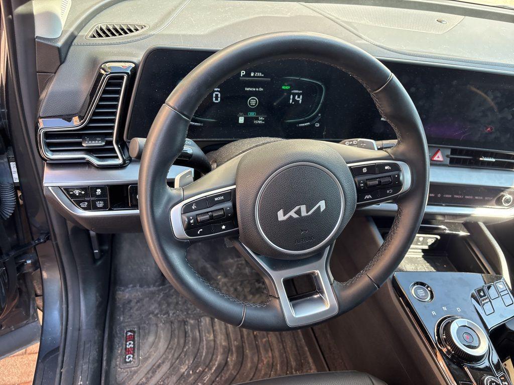 used 2024 Kia Sportage Hybrid car, priced at $30,000