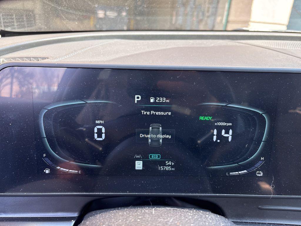 used 2024 Kia Sportage Hybrid car, priced at $30,000