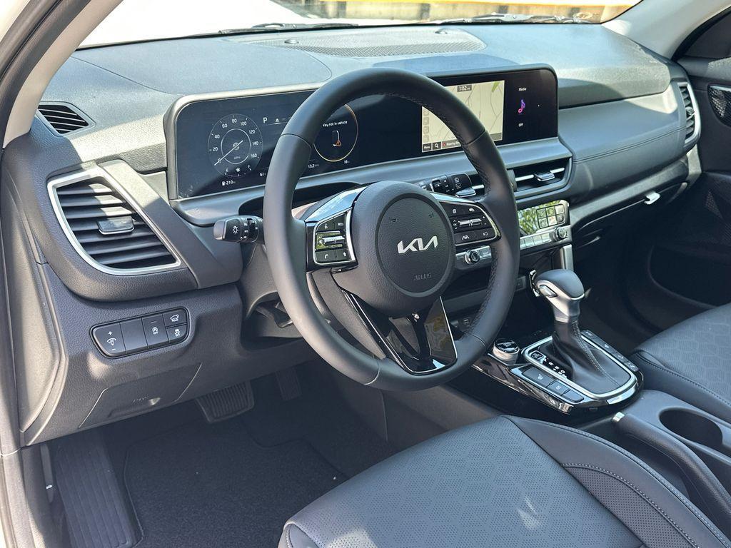 new 2026 Kia Seltos car, priced at $29,922