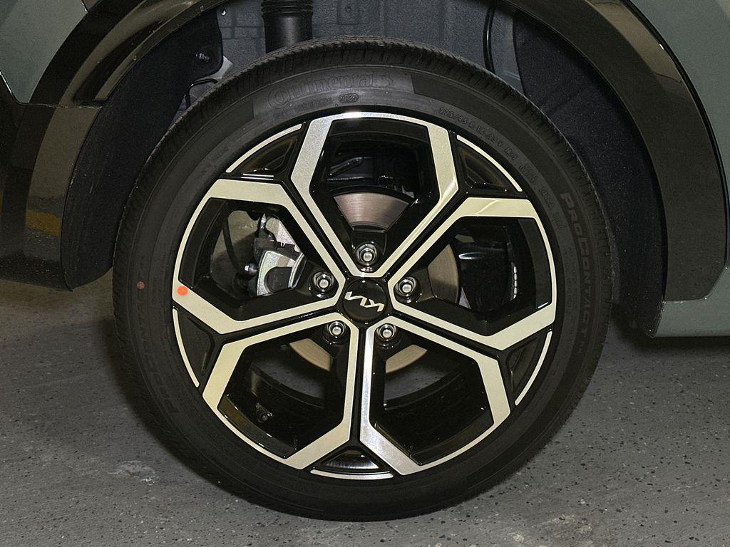 new 2026 Kia Niro car, priced at $35,153
