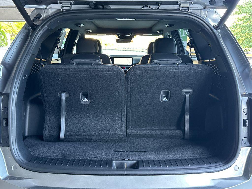 new 2026 Kia Sorento Plug-In Hybrid car, priced at $49,096