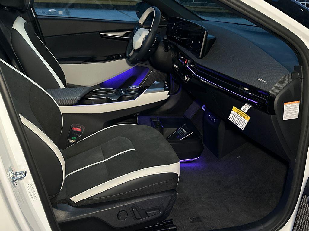new 2025 Kia EV6 car, priced at $57,414
