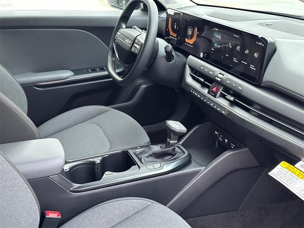 new 2025 Kia K4 car, priced at $22,408