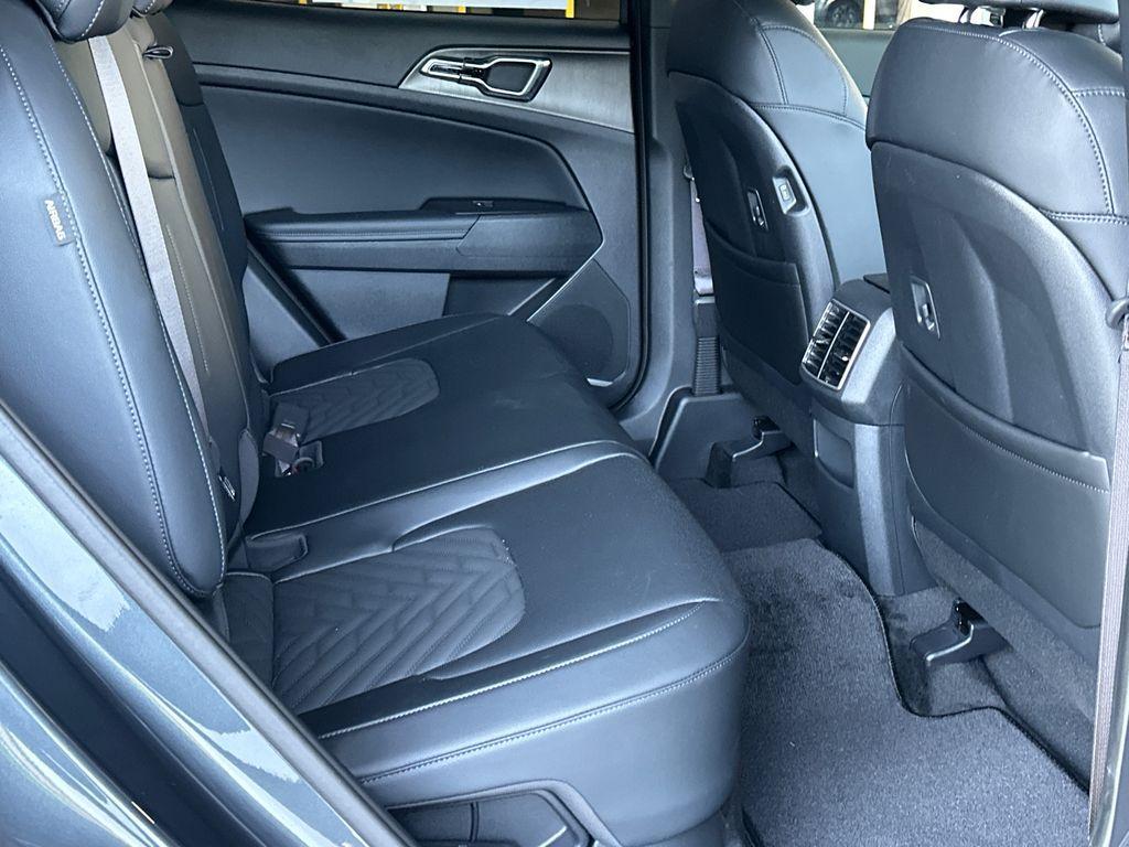 new 2026 Kia Sportage Hybrid car, priced at $34,284