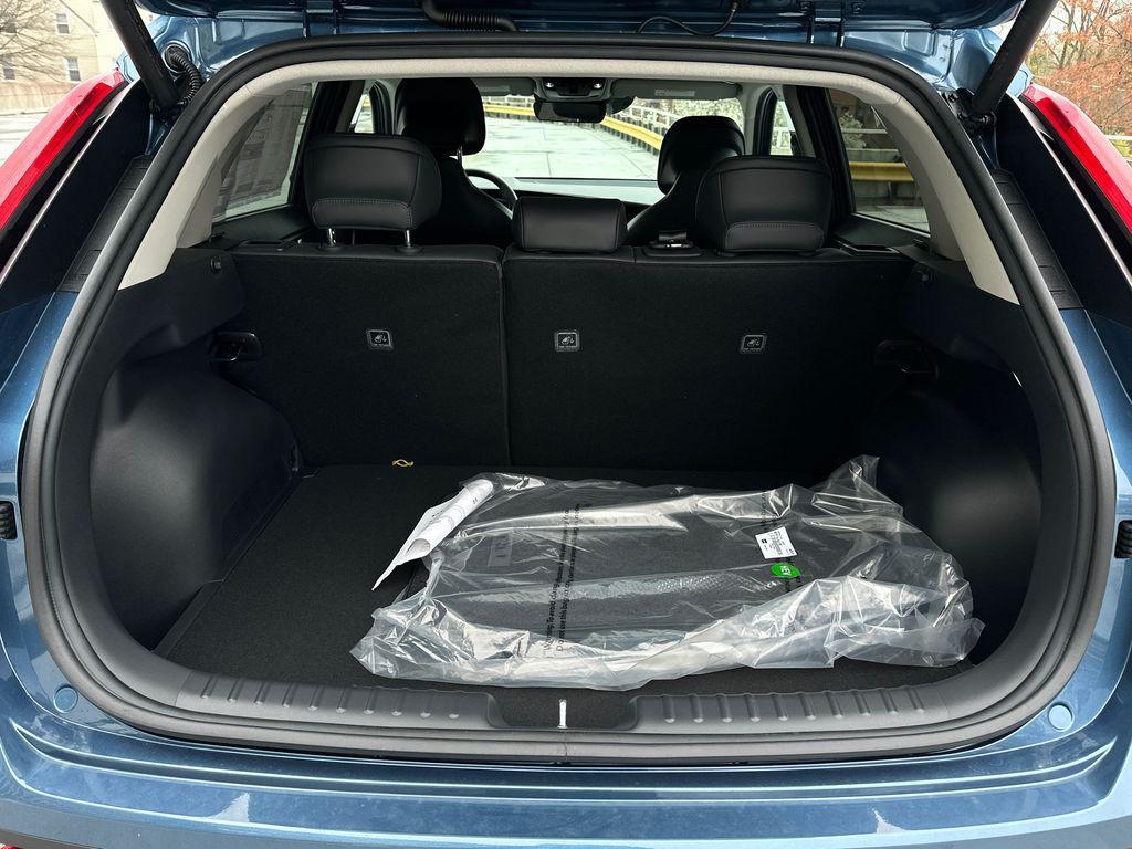 new 2026 Kia Niro car, priced at $31,356