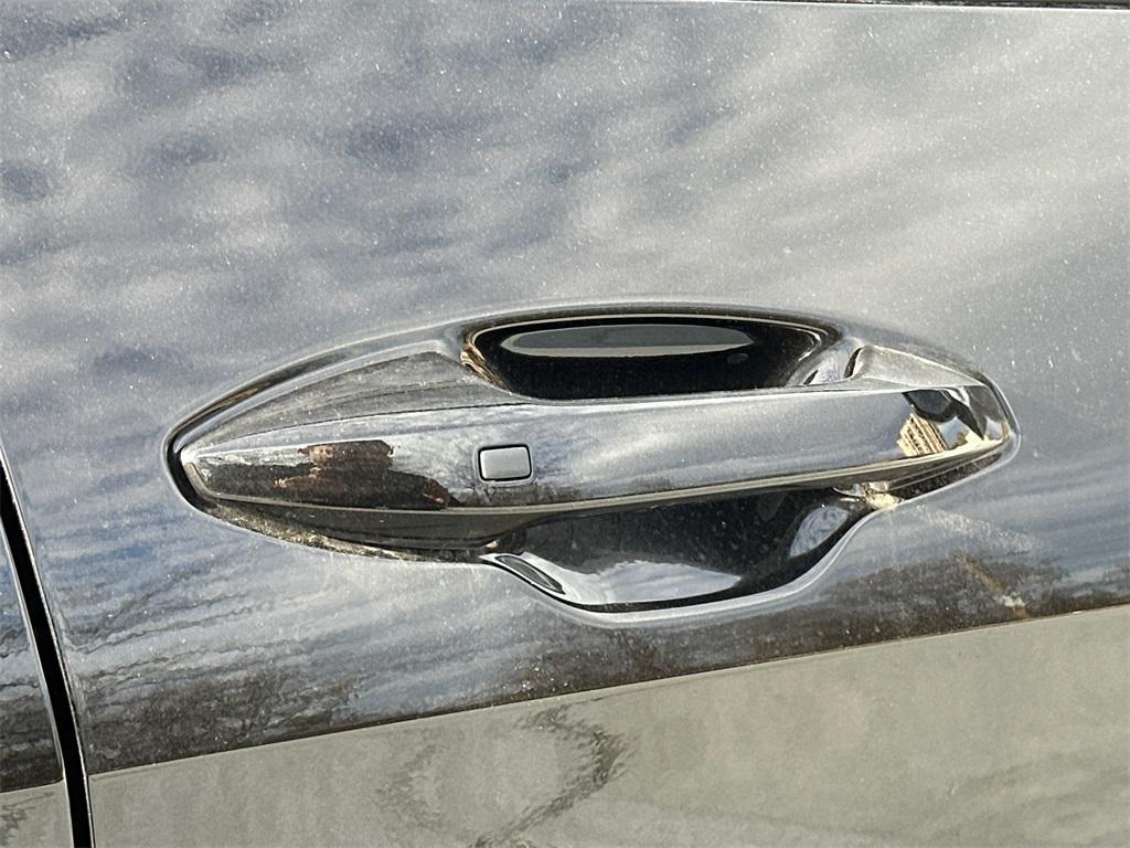 new 2026 Kia Sportage Plug-In Hybrid car, priced at $39,423