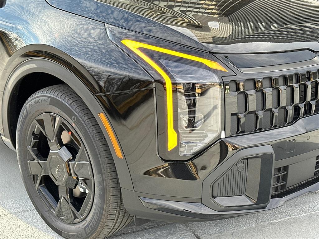 new 2026 Kia Sportage Plug-In Hybrid car, priced at $39,423