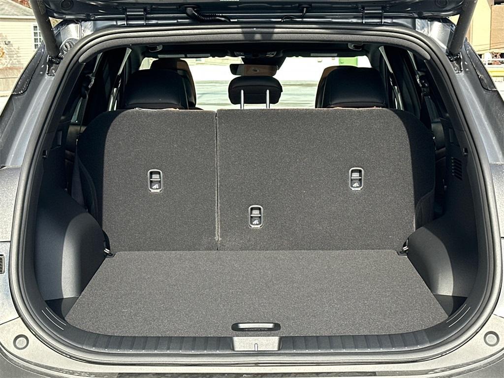 new 2026 Kia Sportage Plug-In Hybrid car, priced at $39,423