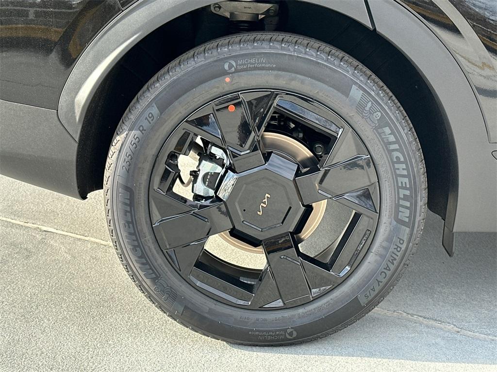 new 2026 Kia Sportage Plug-In Hybrid car, priced at $39,423