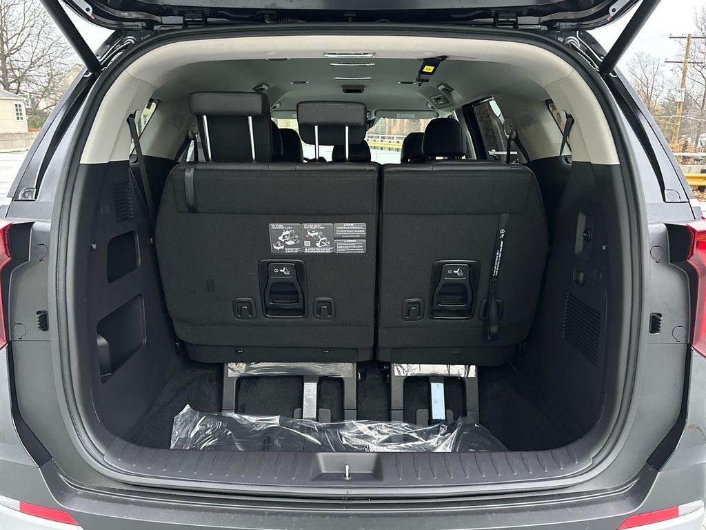 new 2026 Kia Carnival car, priced at $40,183