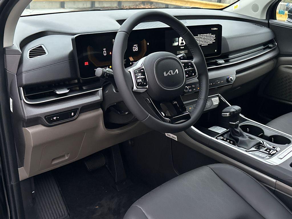 new 2026 Kia Carnival car, priced at $40,183