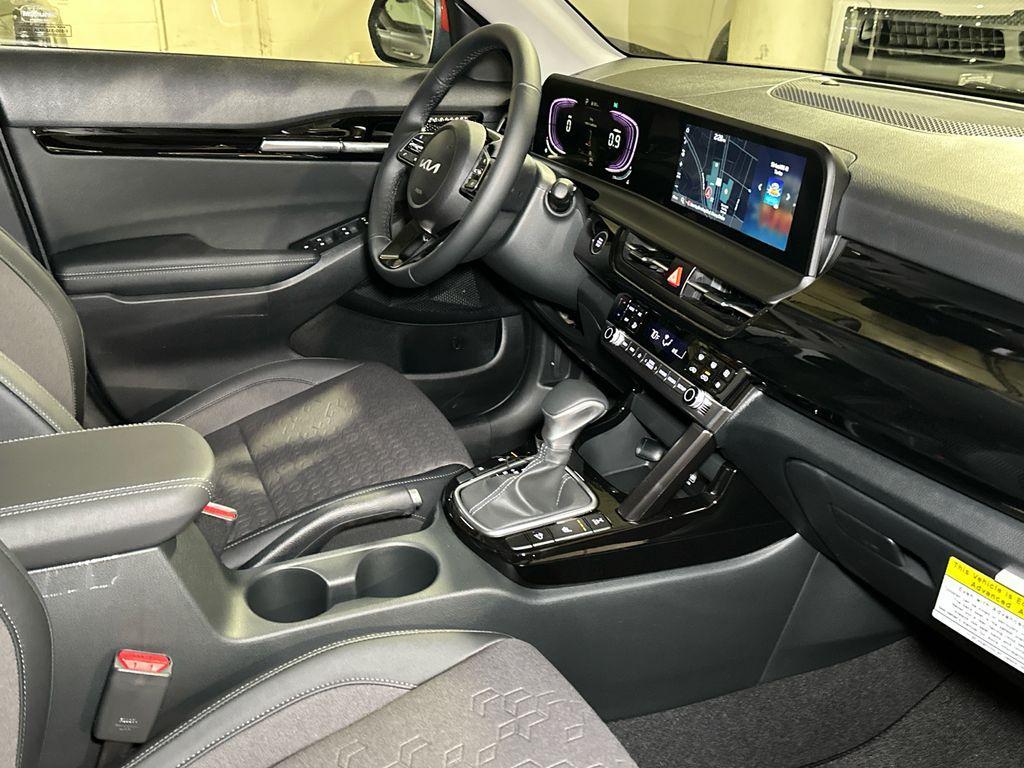 new 2026 Kia Seltos car, priced at $26,392