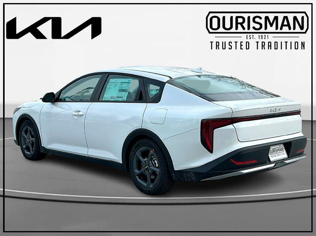 new 2025 Kia K4 car, priced at $22,514