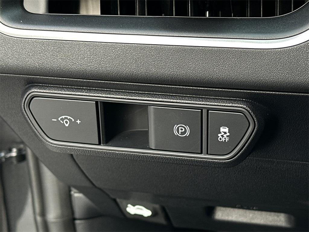 new 2025 Kia K4 car, priced at $22,291