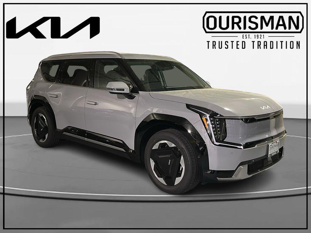 new 2026 Kia EV9 car, priced at $58,040
