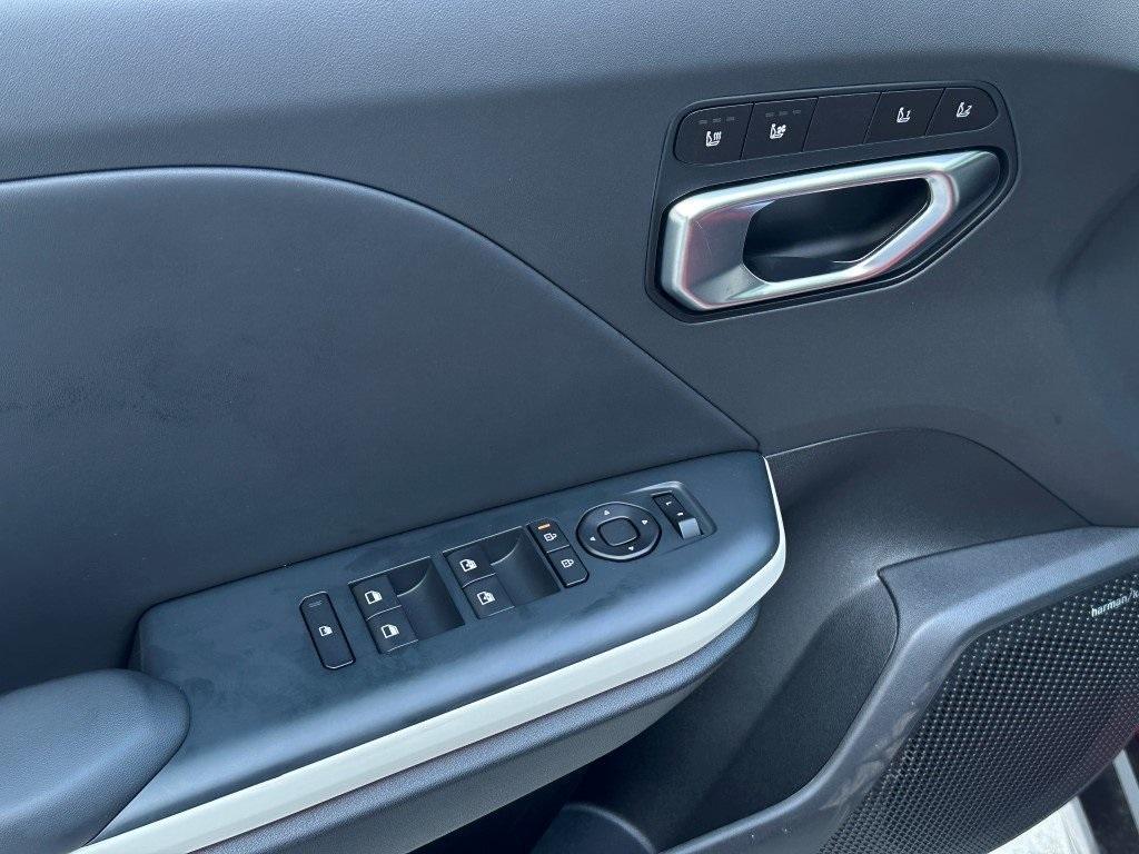 new 2025 Kia K4 car, priced at $29,453