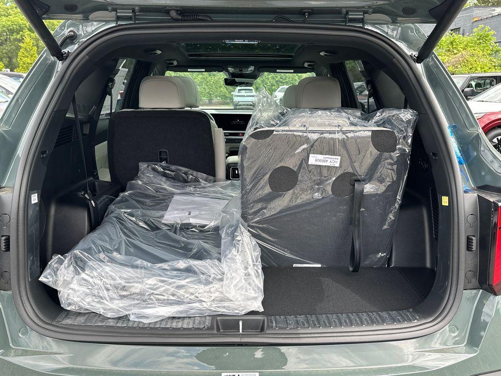 new 2026 Kia Sorento Plug-In Hybrid car, priced at $49,096