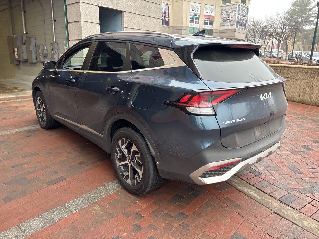 used 2023 Kia Sportage Hybrid car, priced at $26,000