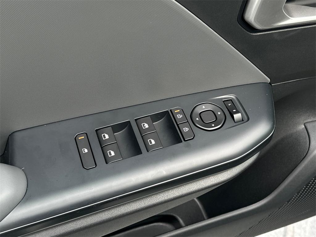 new 2025 Kia K4 car, priced at $22,291