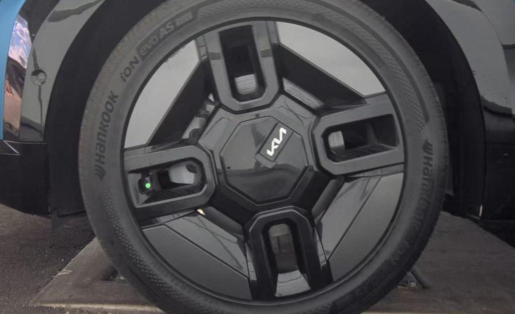 used 2024 Kia EV9 car, priced at $48,000