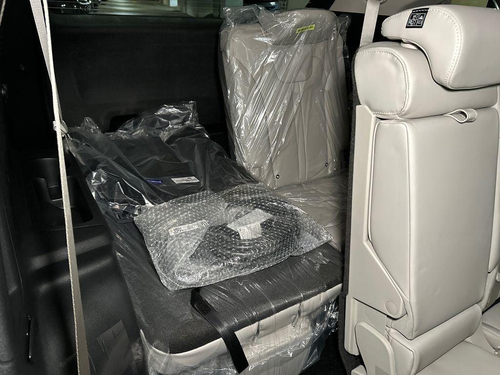 new 2026 Kia Sorento Plug-In Hybrid car, priced at $47,816