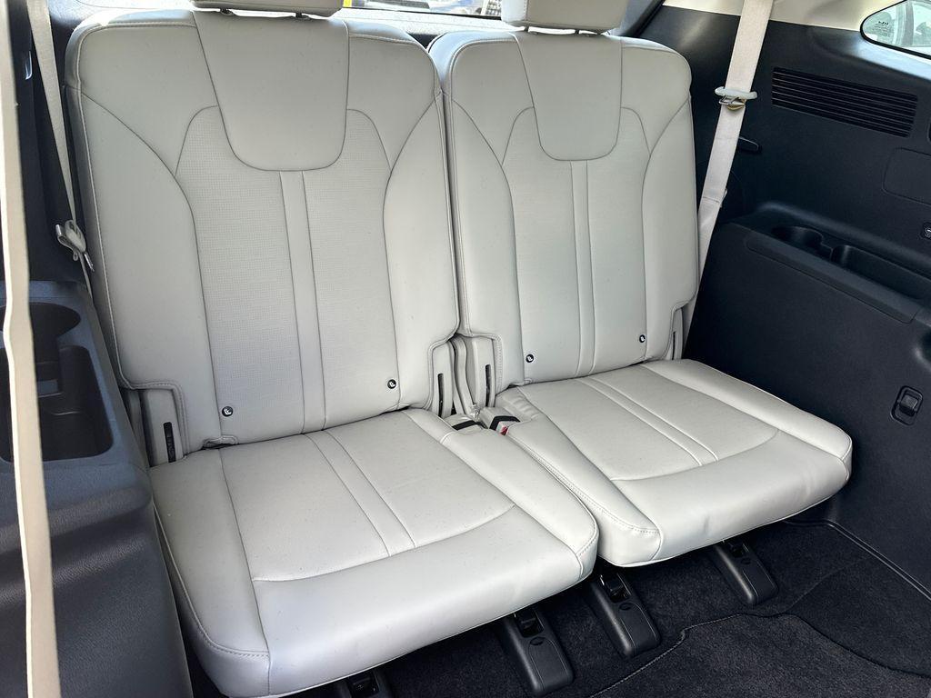 new 2026 Kia Sorento Hybrid car, priced at $40,493