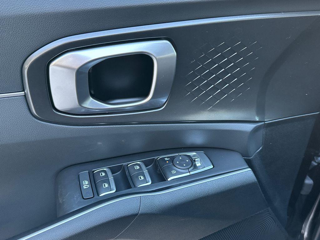 new 2026 Kia Sorento car, priced at $30,642