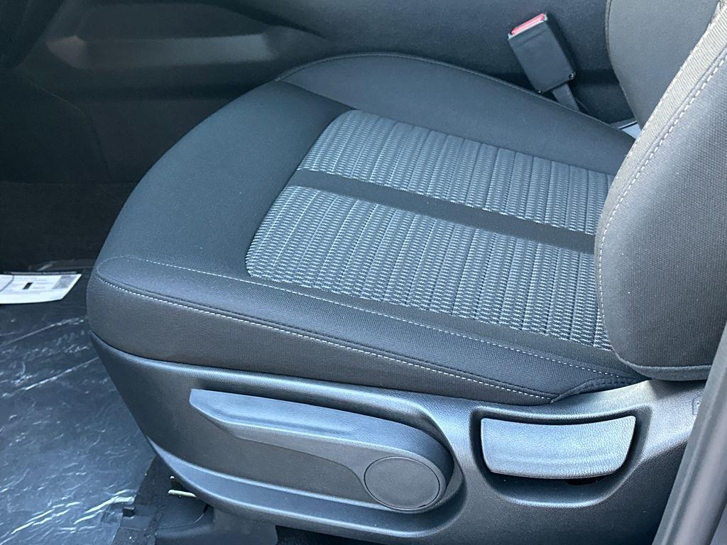 new 2026 Kia Sorento car, priced at $30,642